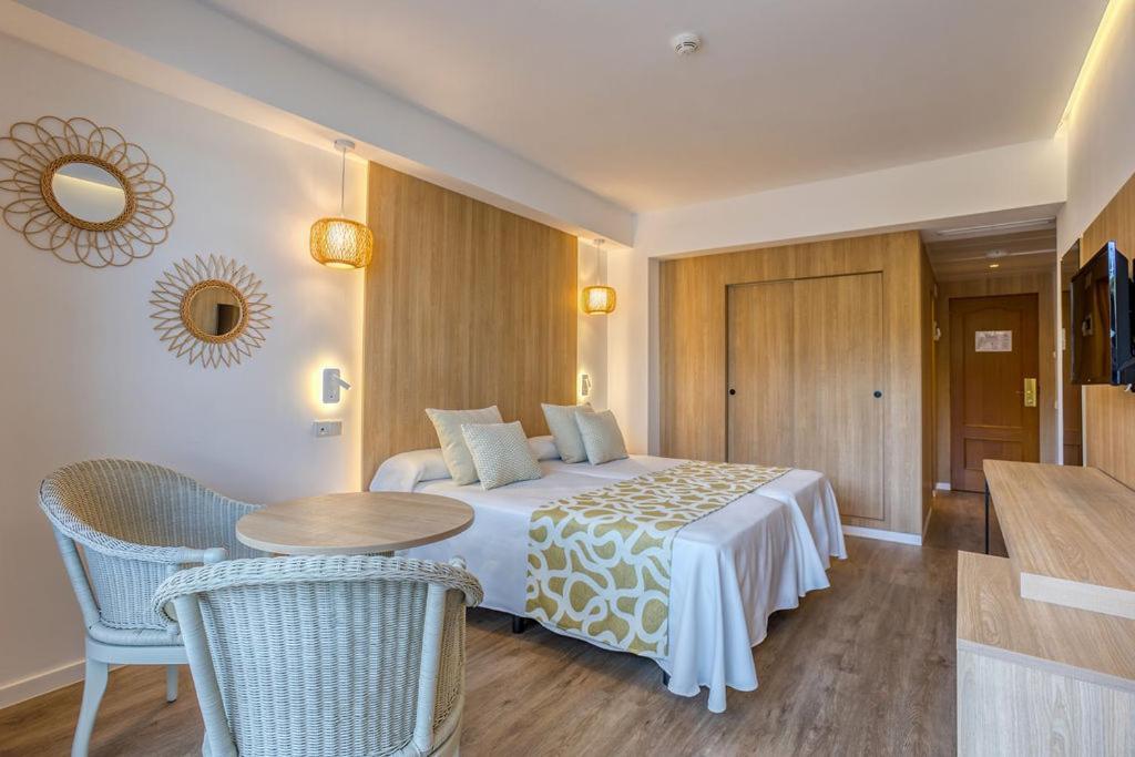 Ona Palmira Paradise Paguera Пагера Екстериор снимка